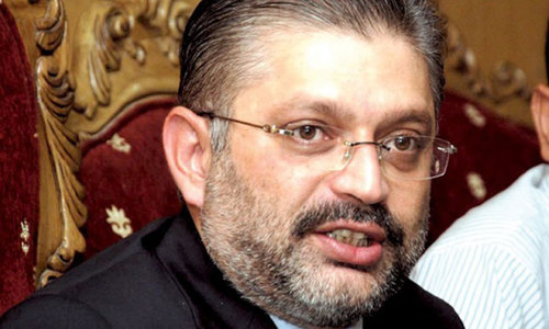 Sindh High Court approves interim bail for Sharjeel Memon