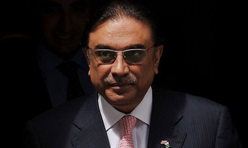 Imran&rsquo;s tirade forces PPP to rethink by-poll strategy