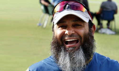 Mushtaq Ahmed favours fielding Shadab and Yasir Shah together Mushtaq Ahmed favours fielding Shadab and Yasir Shah together