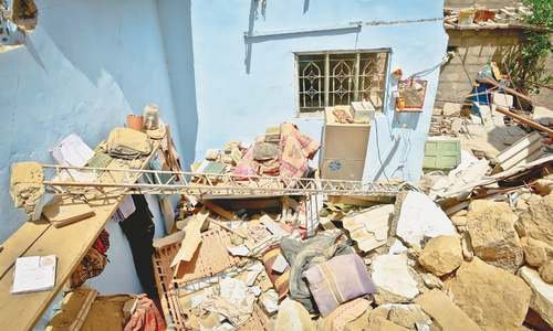 Five members of a family buried in Baldia Town landslide