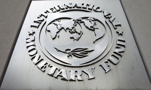IMF highlights risks of permanently low interest rates