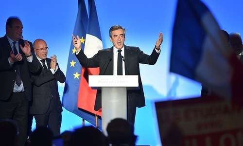 France arrests two, days before narrowing vote