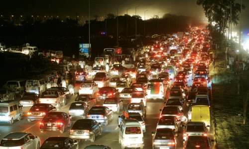 PTI back on capital&rsquo;s roads