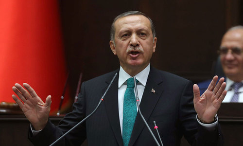 Erdogan urges India to hold talks with Pakistan