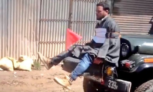 Indian army awards officer who tied Kashmiri man to jeep as human shield Indian army awards officer who tied Kashmiri man to jeep as human shield