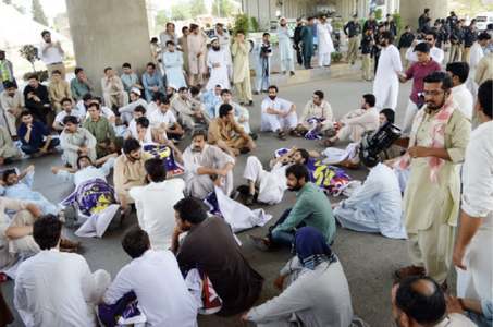 Two briefly held as LRH doctors continue hunger strike Two briefly held as LRH doctors continue hunger strike
