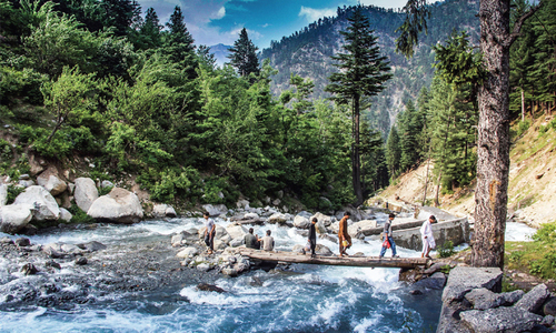 Families flock to Swat to spend Ramazan