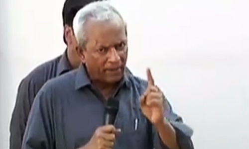 Hashmi withdraws resignation from Senate