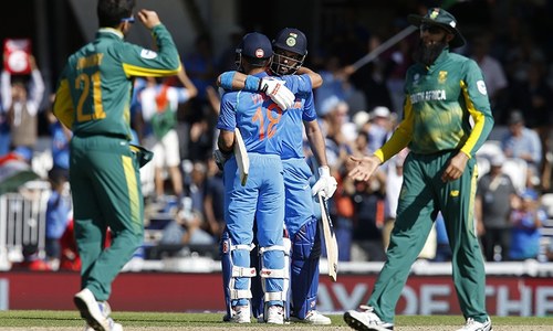 Champions Trophy: Ruthless India cruise into semi-finals