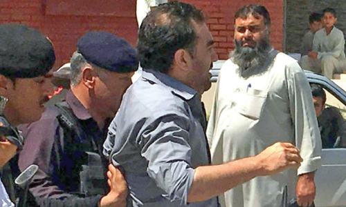 Eight held as police baton-charge protesting doctors