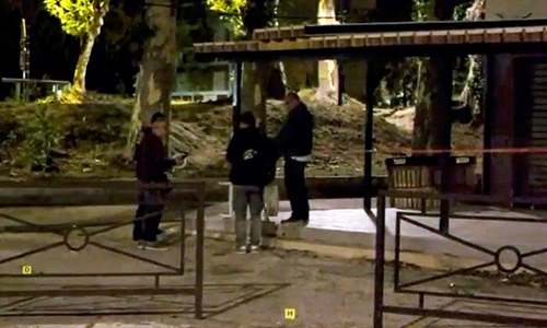 8 wounded in France mosque shooting, not terrorism: prosecutor