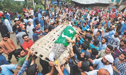 Indian forces enforce curfew, lockdown in held Kashmir