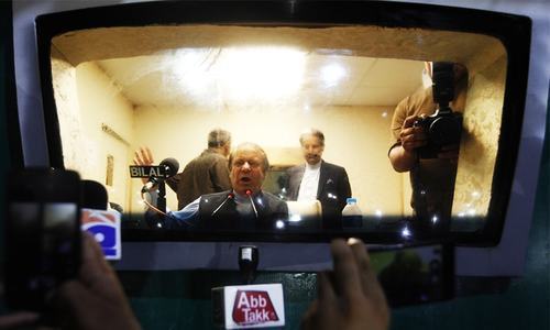 Opinion makers weigh in on Nawaz's 'homecoming' procession Opinion makers weigh in on Nawaz's 'homecoming' procession