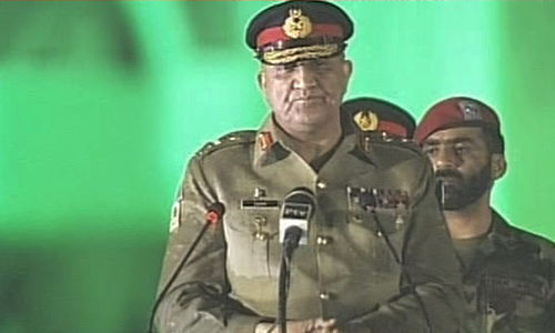 COAS hoists Pakistan's largest flag at Wagah Border on eve of Independence Day