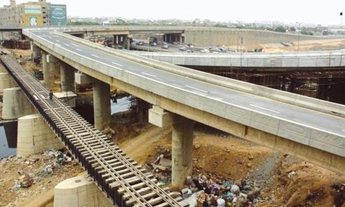 Private sector money eludes infrastructure projects