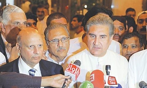 PTI accuses govt of not taking electoral reforms seriously, calls for autonomy of ECP PTI accuses govt of not taking electoral reforms seriously, calls for autonomy of ECP