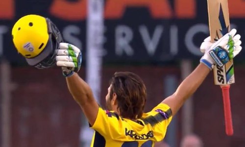 Afridi smashes century off 42 balls in county match