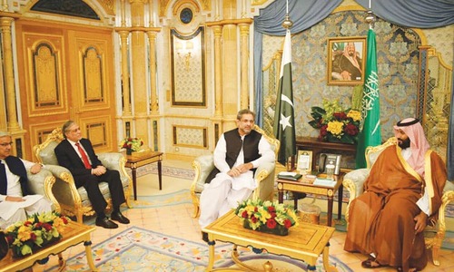 Saudi crown prince hails Pakistan&rsquo;s role in fight against terror