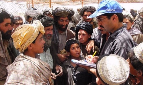 Afghans show overwhelming response to registration process Afghans show overwhelming response to registration process