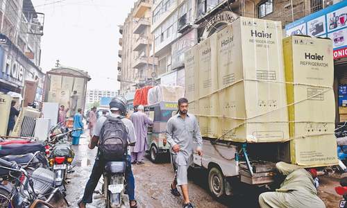 Traders express mixed views about sales of refrigerators, deep freezers