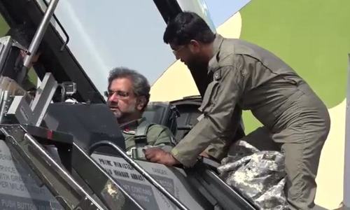 وزیراعظم ایف 16 میں سوار ہو کر مشن میں حصہ لیا