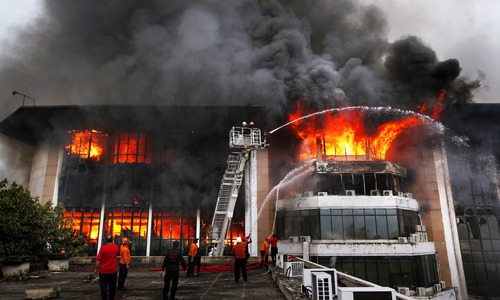 Two killed as Awami Markaz building in Islamabad catches fire