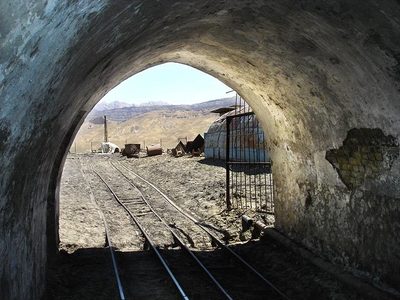 Three workers die due to poisonous gas intake in Balochistan's Harnai district