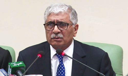 Afghans were counted alongside Pakistanis in census: chief census commissioner