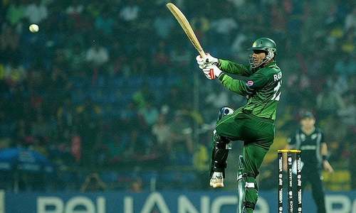 Abdul Razzaq quits Afghan T20 league after Kabul blast