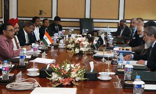 Pakistan seeks arbitration court as water talks fail