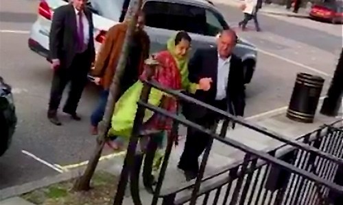 Kulsoom Nawaz reaches London hospital for third surgery