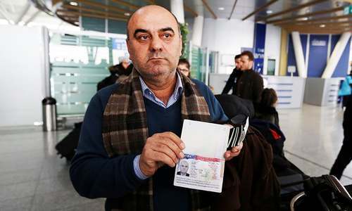 Muslim advocates, legal org file suits over travel ban