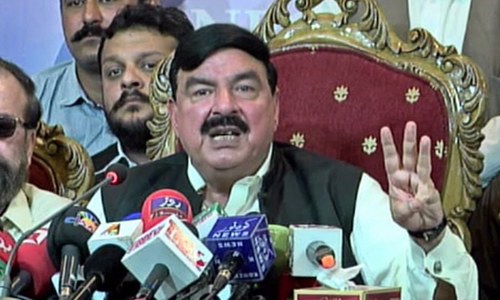 LNG import deal with Qatar will destroy Sui Southern Gas, warns Sheikh Rasheed