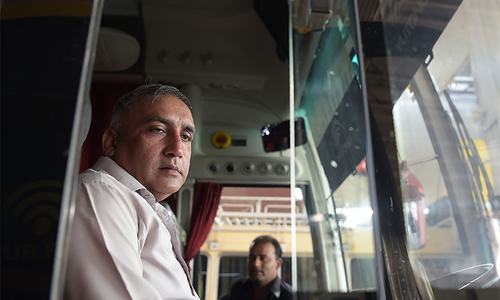 'What a brave nation': heroic bus driver hails SL cricketers on return to Pakistan after 2009 terror
