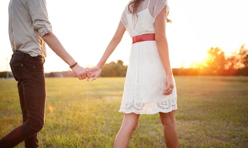 شریک حیات کو ہمیشہ خوش رکھنے میں مددگار ٹپس