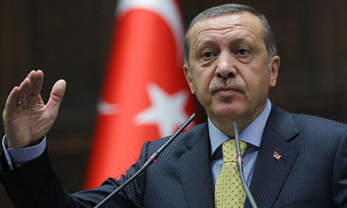 Erdogan ousts Turkey's mayors in hope of poll boost