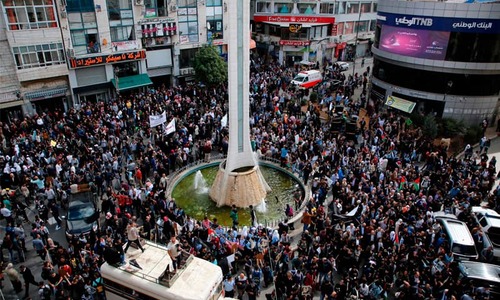 Thousands of Palestinians protest on Balfour Declaration centenary