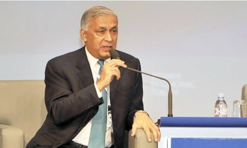 FBR poised to act against those named in Paradise Papers