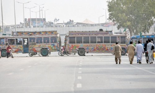 As 5,000 people hold 4.5 million hostage in twin cities, govt takes the easy way out