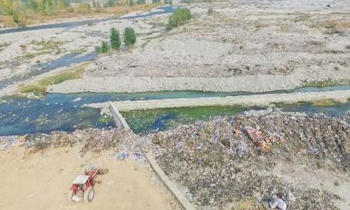 Swat&rsquo;s tourist resort turns into garbage dump