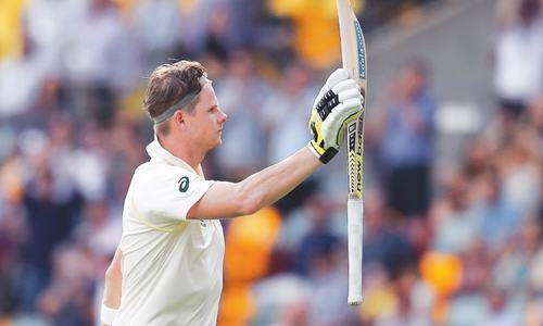 Smith scores masterful ton as England crack in Ashes battle