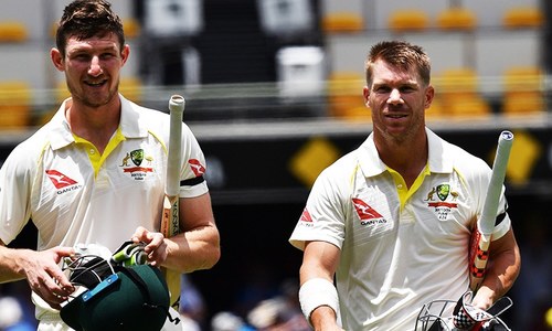 Australia wins Ashes series opener by 10 wickets