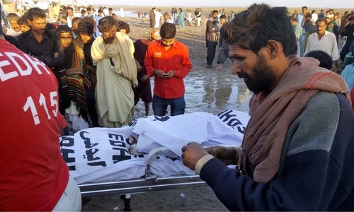 Boat capsizes in creek near Thatta; 21 bodies recovered, several still missing