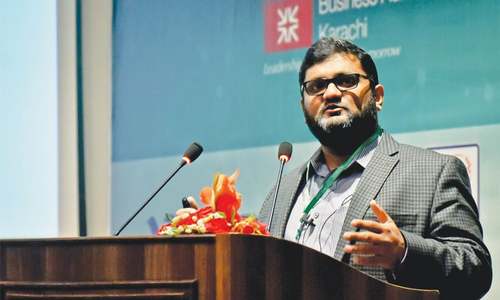 Expert from US explains why Google leads technology world