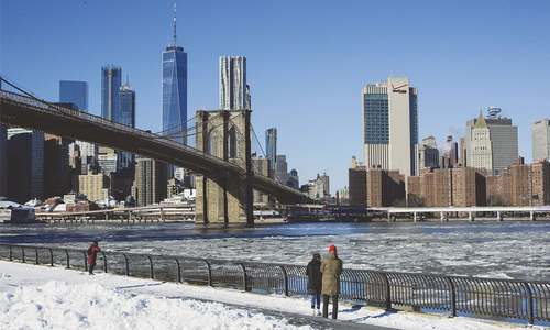 Record-breaking low temperatures torment US, Canada
