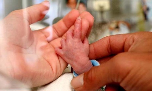 Bodies of 2 newborn babies found amid garbage at Badin hospital