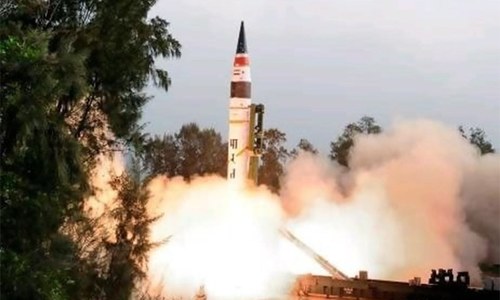 India test-launches nuclear-capable long-range missile