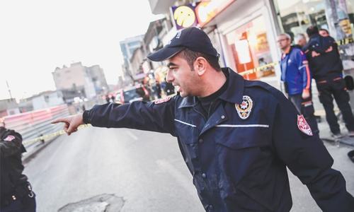 Three Turkish soldiers killed in Kurd attacks