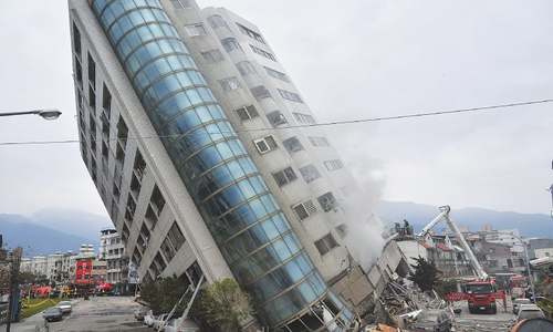 Quake leaves buildings tilting precariously in Taiwan