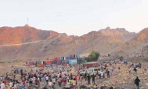 85,000 displaced in 10 weeks of violence in Yemen: UN